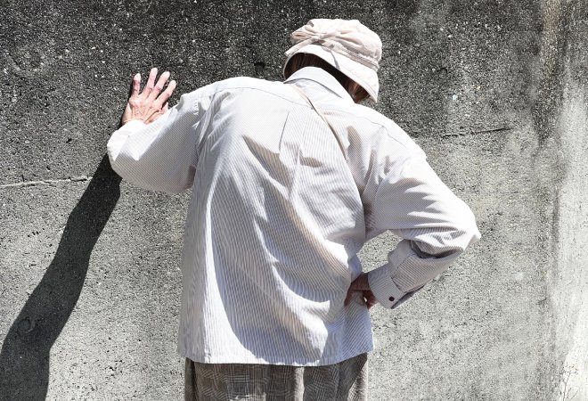 徘徊を繰り返す認知症家族の行動確認に有効な探偵調査